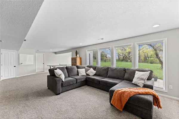 $749,950 | 14501 Grandview Street, Overland Park, KS 66221