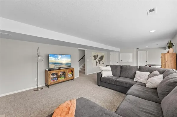 $749,950 | 14501 Grandview Street, Overland Park, KS 66221
