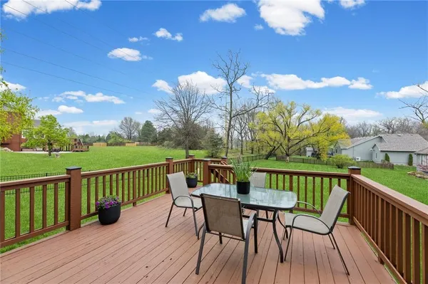 $749,950 | 14501 Grandview Street, Overland Park, KS 66221