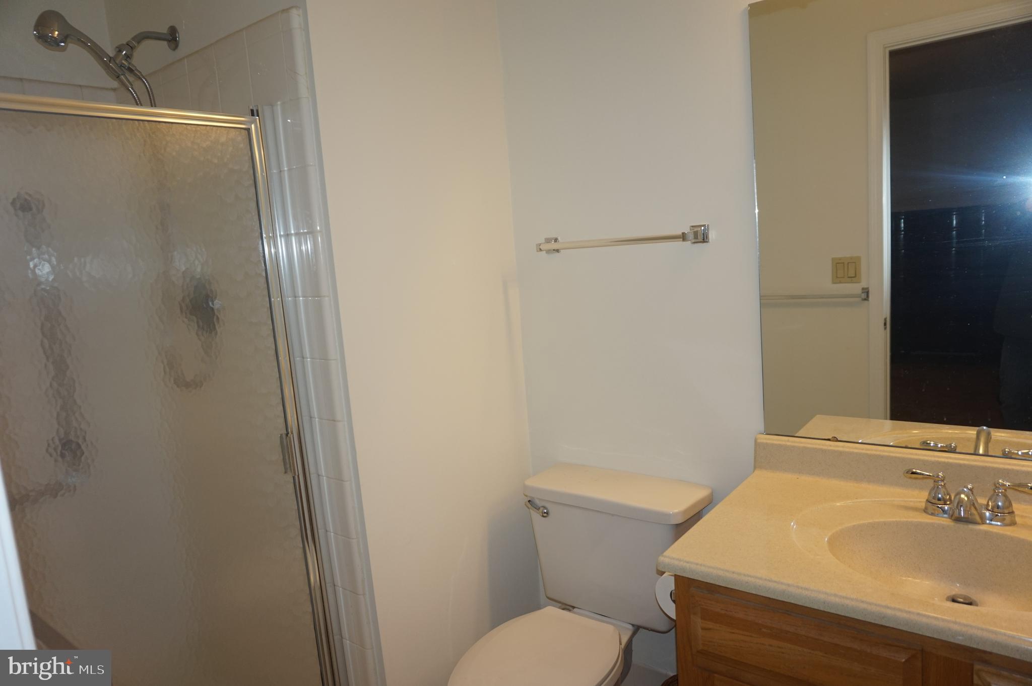 56 Stratford Road Southampton, NJ 08088 - Photo 13 of 18 Primary Bath