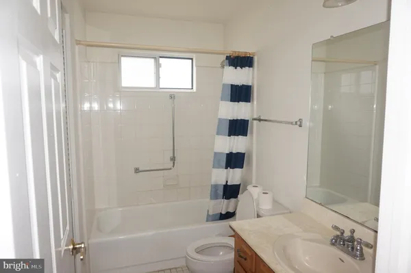 $309,000 | 56 Stratford Road, Southampton, NJ 08088