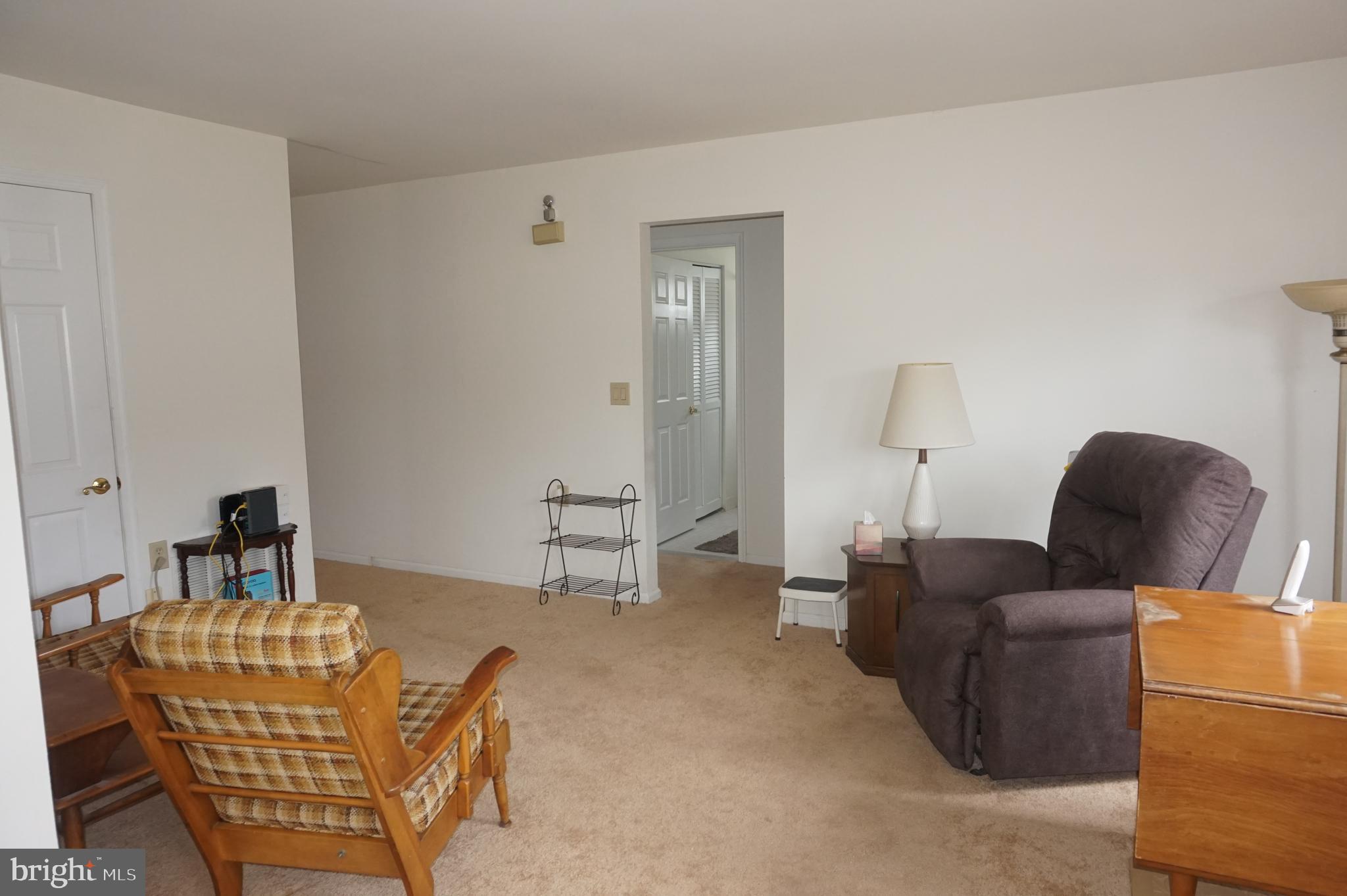 56 Stratford Road Southampton, NJ 08088 - Photo 9 of 18 Family Room