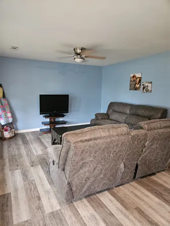 $299,000 | 317 Lakeshore Drive, McMinnville, TN 37110