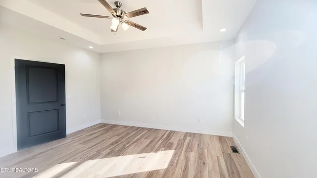 $399,000 | 1461 Grandeur Avenue, Parrottsville, TN 37843