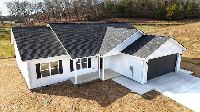 $399,000 | 1461 Grandeur Avenue, Parrottsville, TN 37843