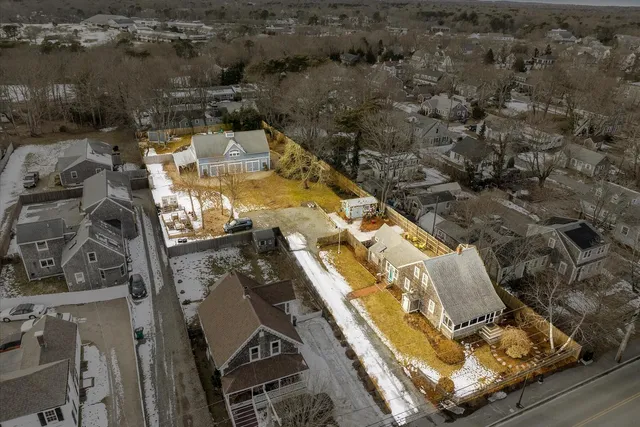 $1,050,000 | 125 Sea Street, Hyannis, MA 02601