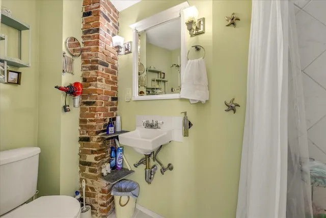 $1,050,000 | 125 Sea Street, Hyannis, MA 02601