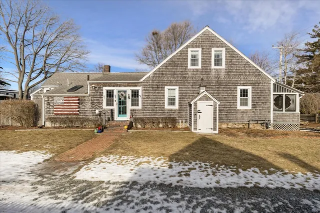 $1,050,000 | 125 Sea Street, Hyannis, MA 02601