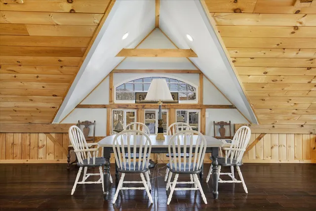 $1,050,000 | 125 Sea Street, Hyannis, MA 02601