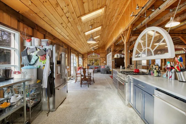 $1,050,000 | 125 Sea Street, Hyannis, MA 02601