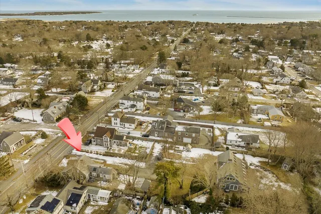 $1,050,000 | 125 Sea Street, Hyannis, MA 02601