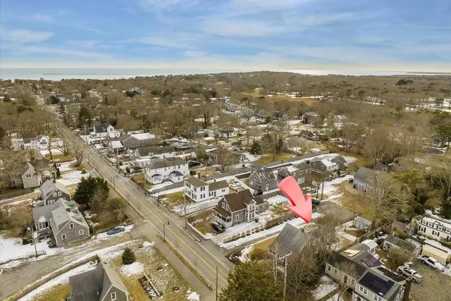 $1,050,000 | 125 Sea Street, Hyannis, MA 02601