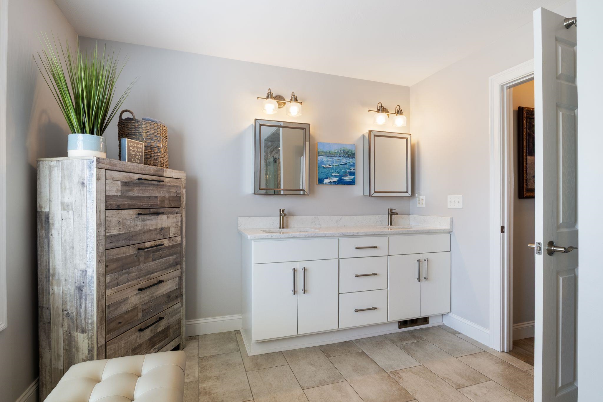 24 Harbor Road, Unit 4 Hampton, NH 03842 - Photo 24 of 44