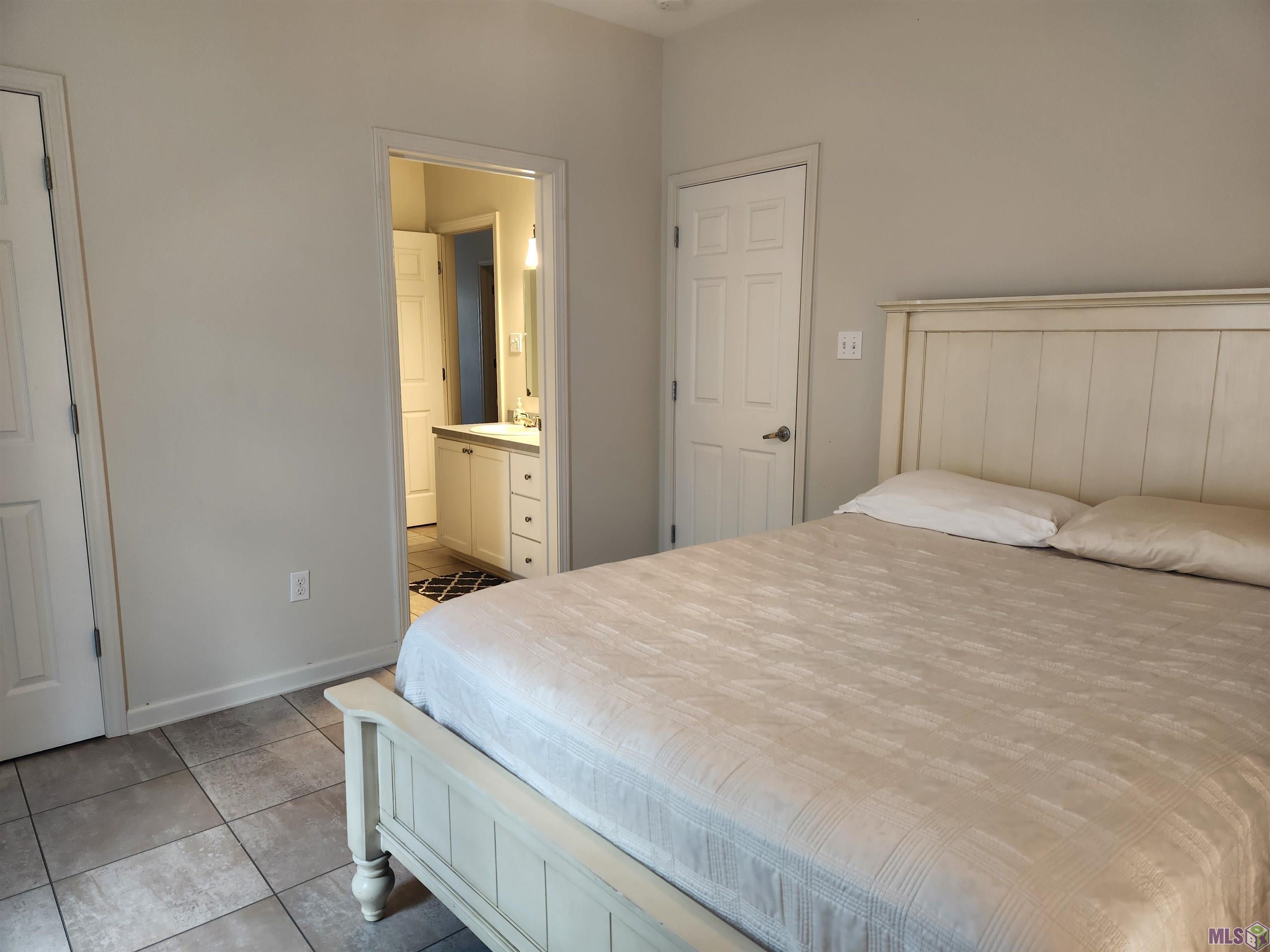 136 A O Rappelet Road, Unit C Golden Meadow, LA 70357 - Photo 20 of 26