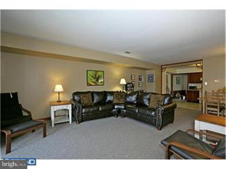 46 Markel Road Malvern, PA 19355 - Photo 4 of 17 Living Room