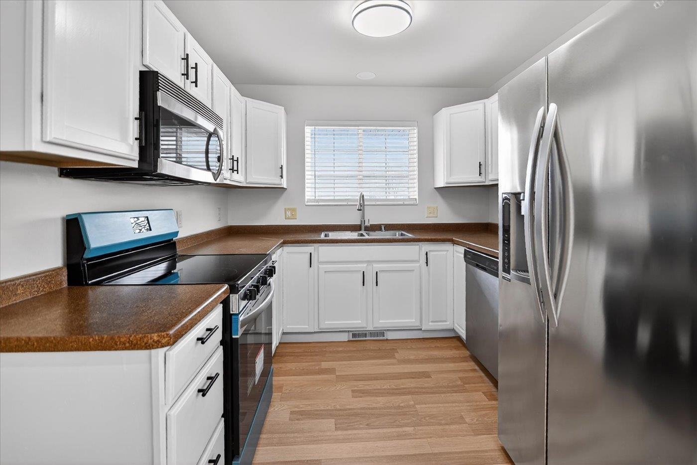 326 Pasque Street Sun Prairie, WI 53590 - Photo 18 of 59