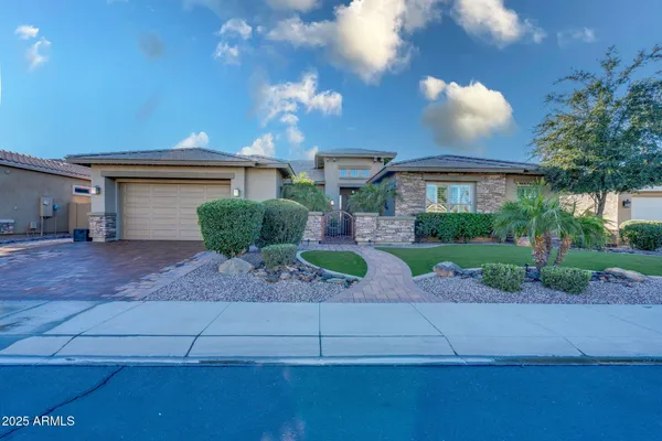$1,199,900 | 3781 East Chestnut Lane, Gilbert, AZ 85298