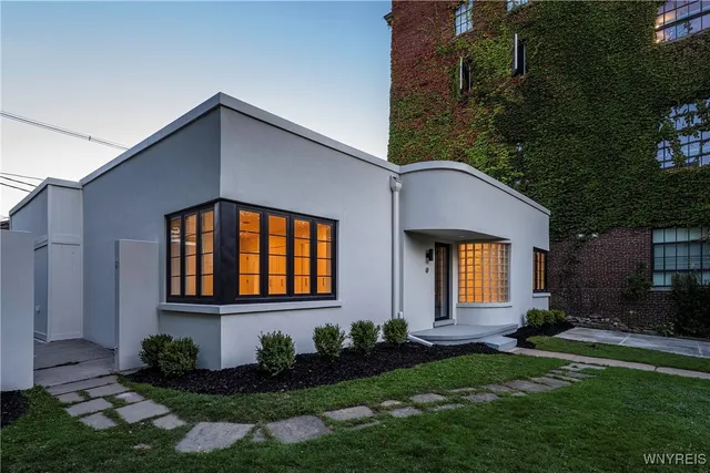 $549,000 | 13 Park Street, Buffalo, NY 14201