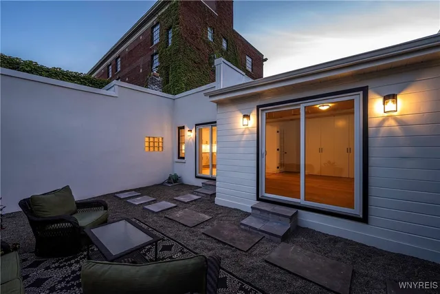 $549,000 | 13 Park Street, Buffalo, NY 14201