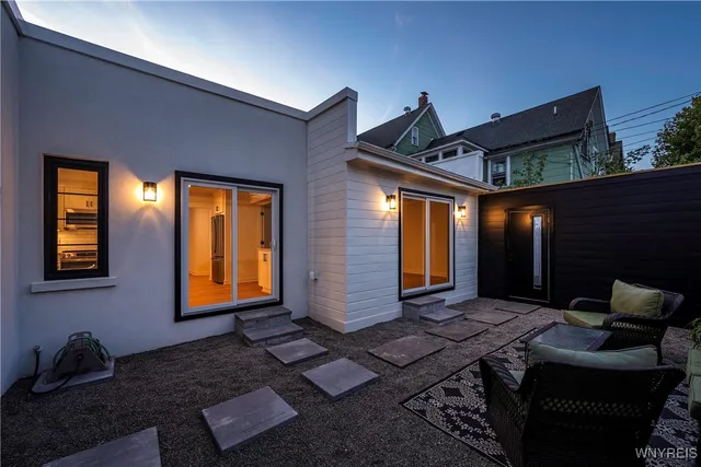 $549,000 | 13 Park Street, Buffalo, NY 14201