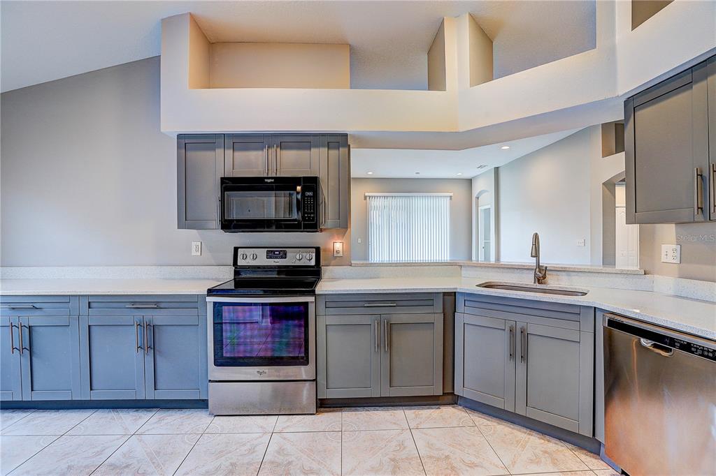 11144 Rodeo Lane Riverview, FL 33579 - Photo 17 of 42
