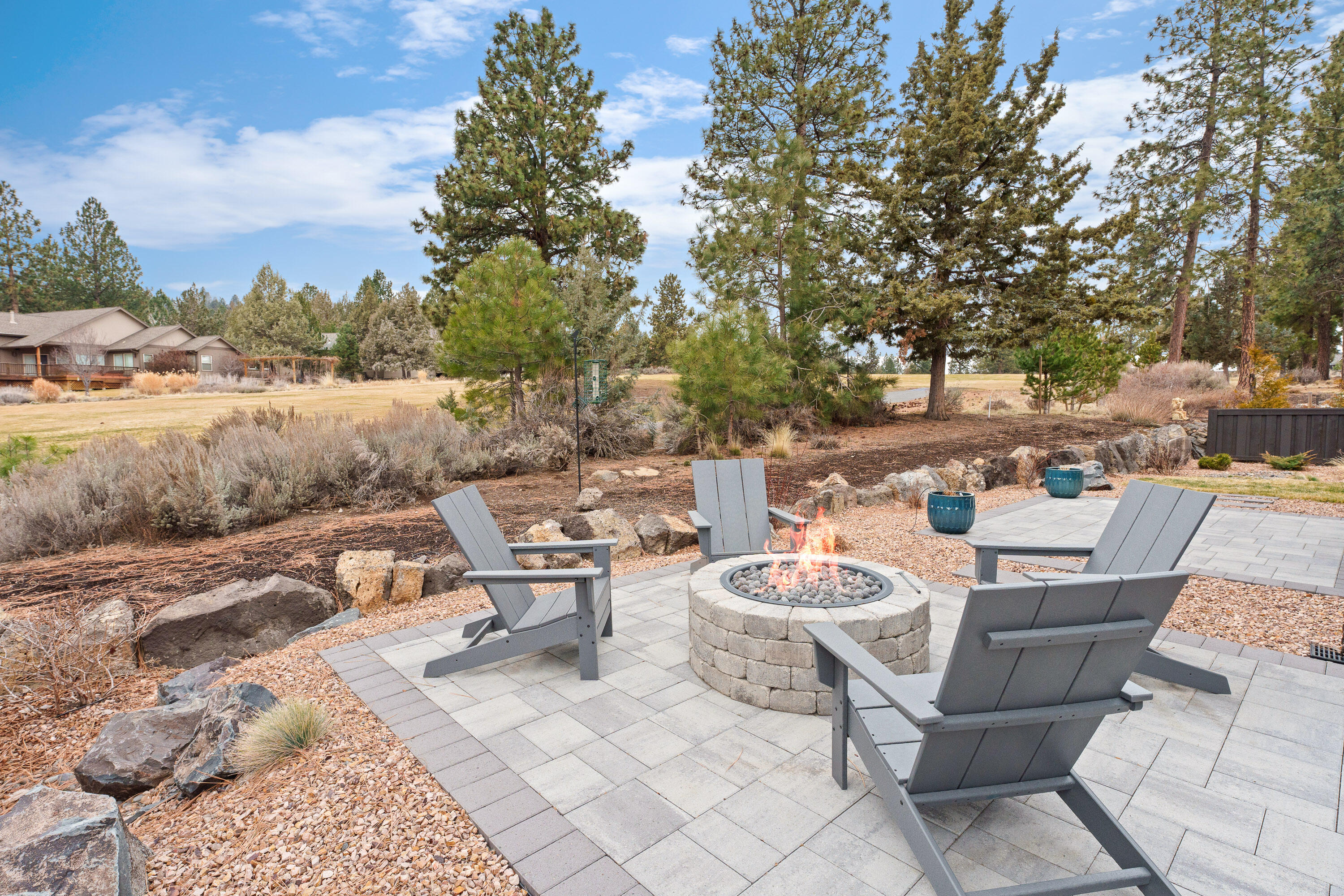 3031 Northwest Hidden Rdg Drive Bend, OR 97703 - Photo 7 of 39 7