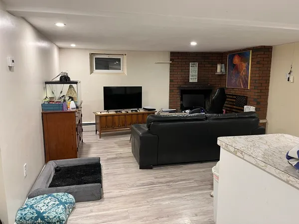 $5,500 | 5 Old Shade Street, Lexington, MA 02421