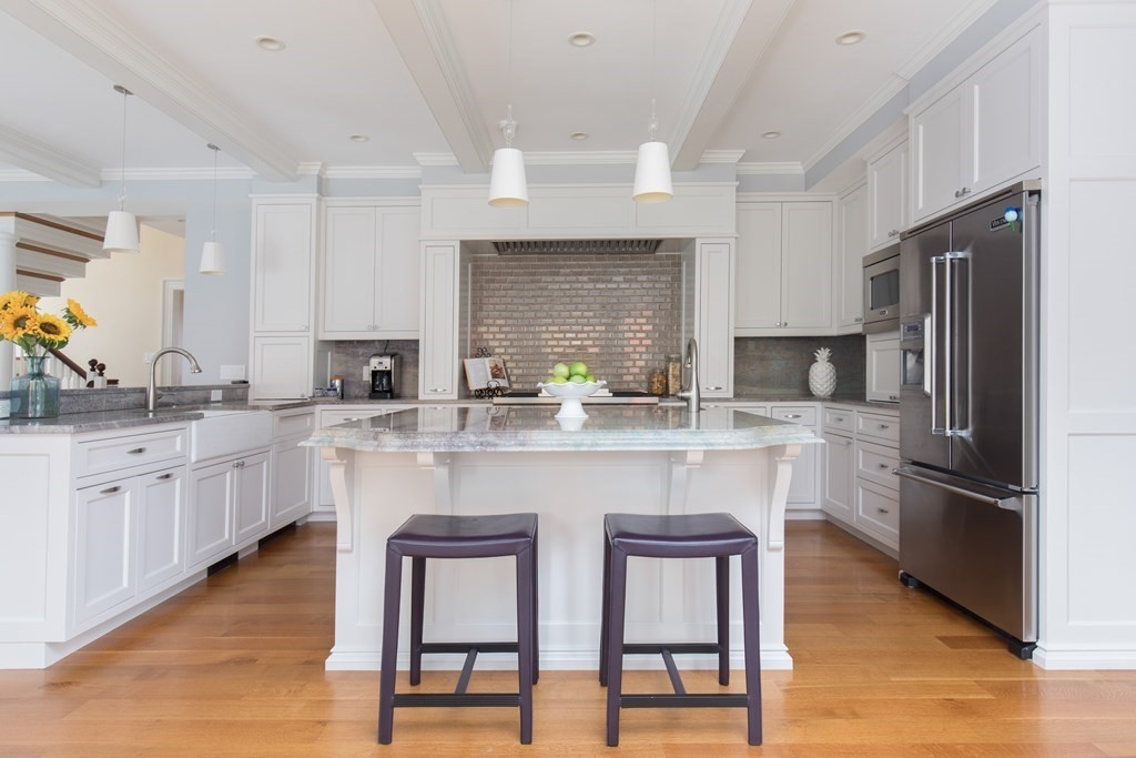 45 Percy Road Lexington, MA 02421 - Photo 6 of 42