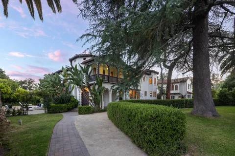 $3,695,000 | 205 South Lomita Avenue, Ojai, CA 93023