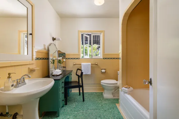 $3,495,000 | 205 South Lomita Avenue, Ojai, CA 93023