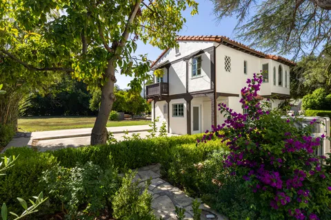 $3,695,000 | 205 South Lomita Avenue, Ojai, CA 93023