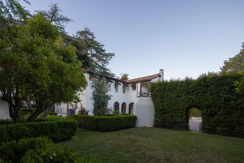 $3,695,000 | 205 South Lomita Avenue, Ojai, CA 93023