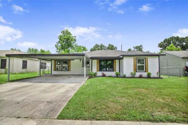 $237,000 | 1015 Roper Street, Houston, TX 77034