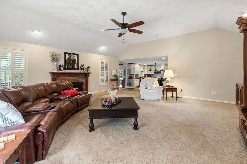 4 Chadwick Road Hudson, MA 01749 - Photo 16 of 42 Gallery Image 16