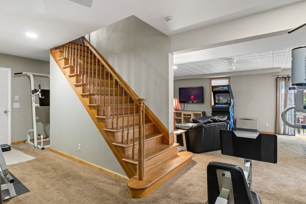 4 Chadwick Road Hudson, MA 01749 - Photo 31 of 42 Gallery Image 31