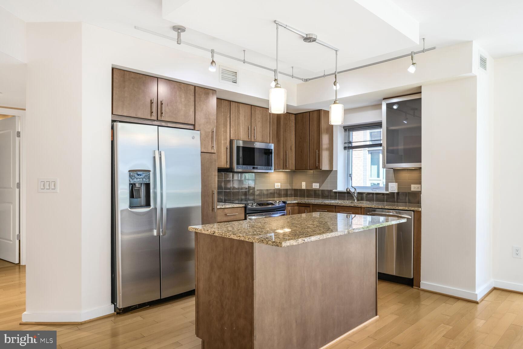 1025 First Street Southeast, Unit 415 Washington, DC 20003 - Photo 9 of 21