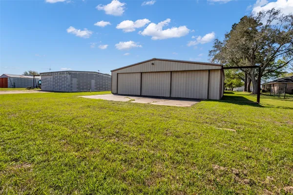 $375,000 | 32134 Robin Lane, Waller, TX 77484