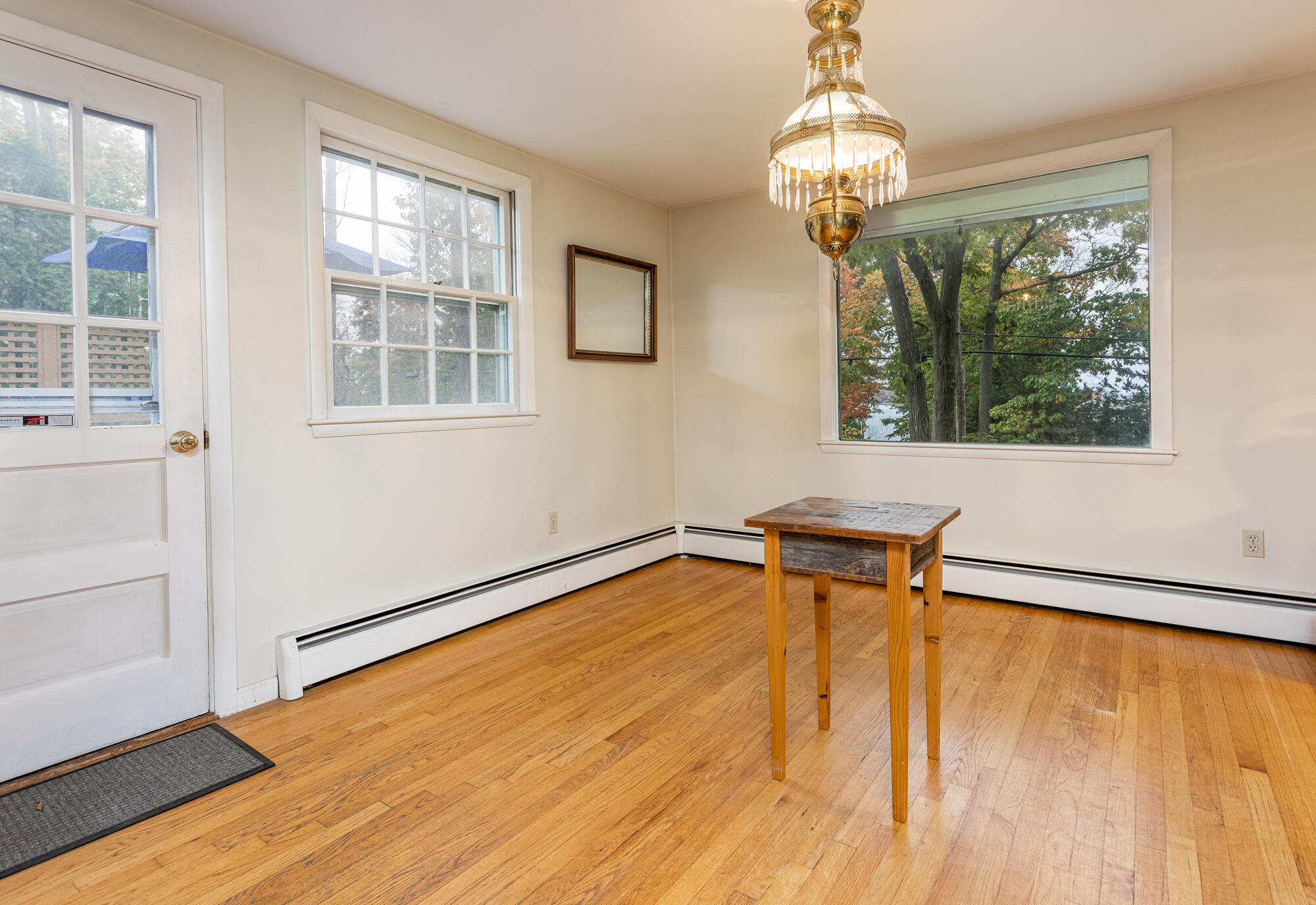 833 Shore Road Cape Elizabeth, ME 04107 - Photo 7 of 28 Dining Room