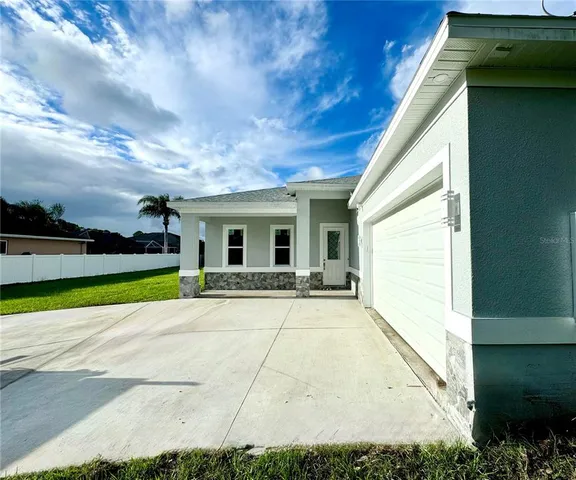 $459,999 | 9 Watkins Place, Palm Coast, FL 32164