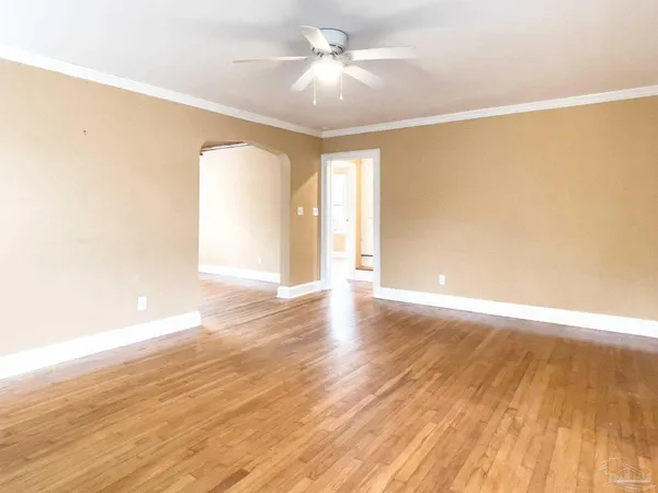 $1,295 | 2615 West Jackson Street, Pensacola, FL 32505