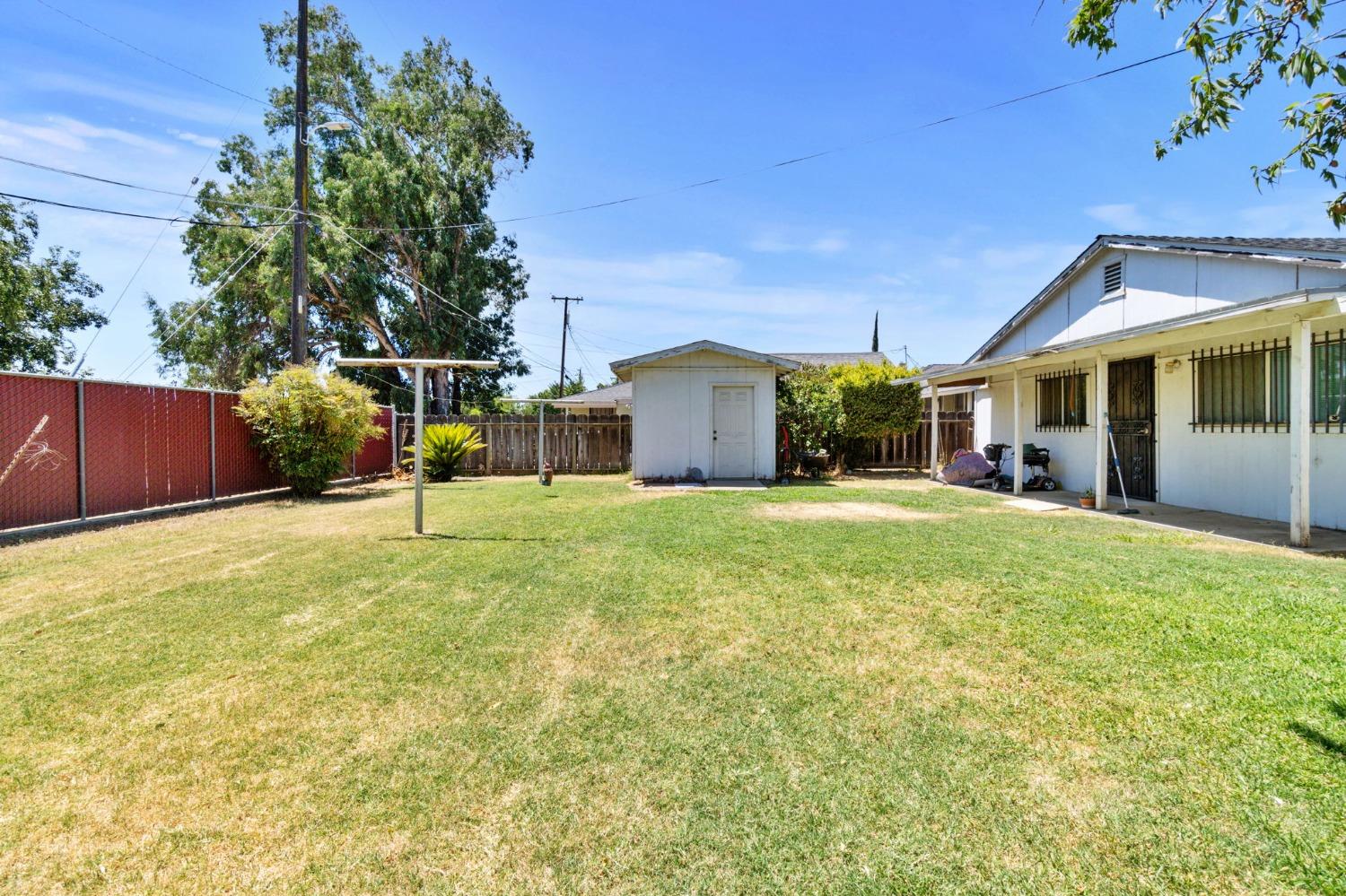920 Riverside Drive Madera, CA 93638 - Photo 32 of 40 Gallery Image 32