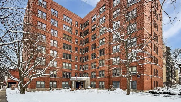 $177,000 | 1585 Ridge Avenue, Unit 509, Evanston, IL 60201