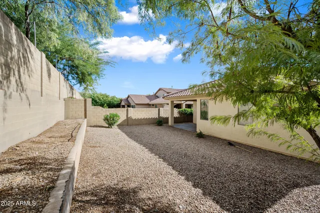 $2,100 | 3738 West Memorial Drive, Phoenix, AZ 85086