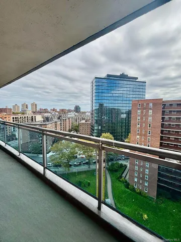 $299,000 | 98-20 62nd Drive, Unit 14C | Rego Park