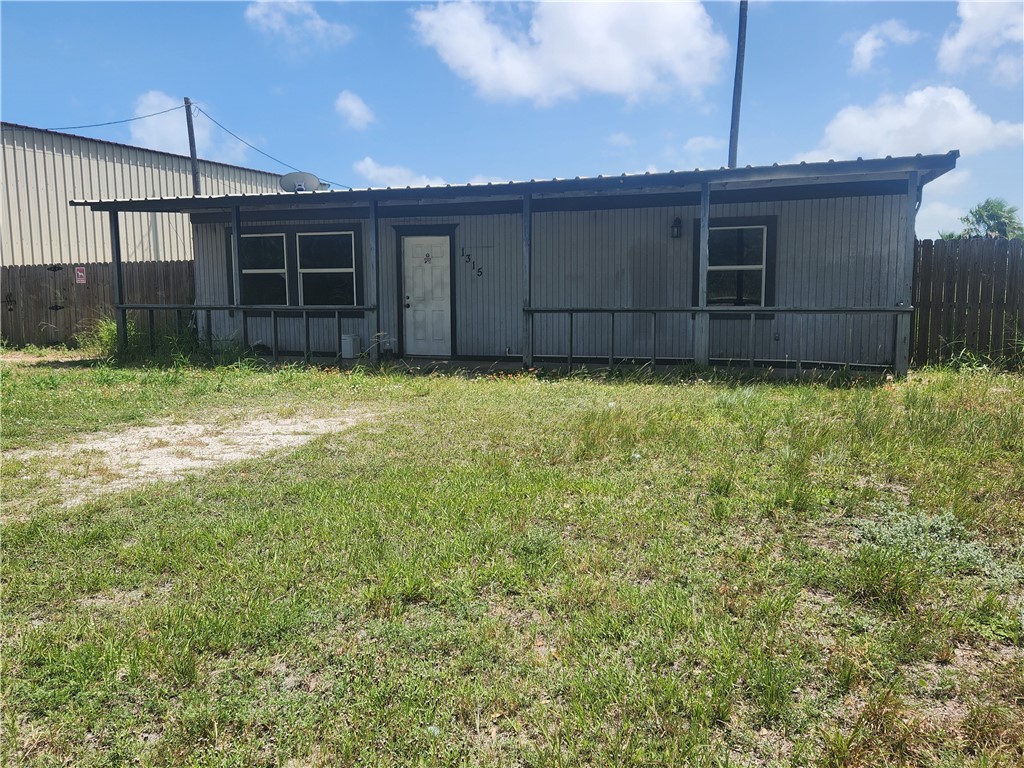 1315 4th Street Ingleside, TX 78362 - Photo 6 of 6