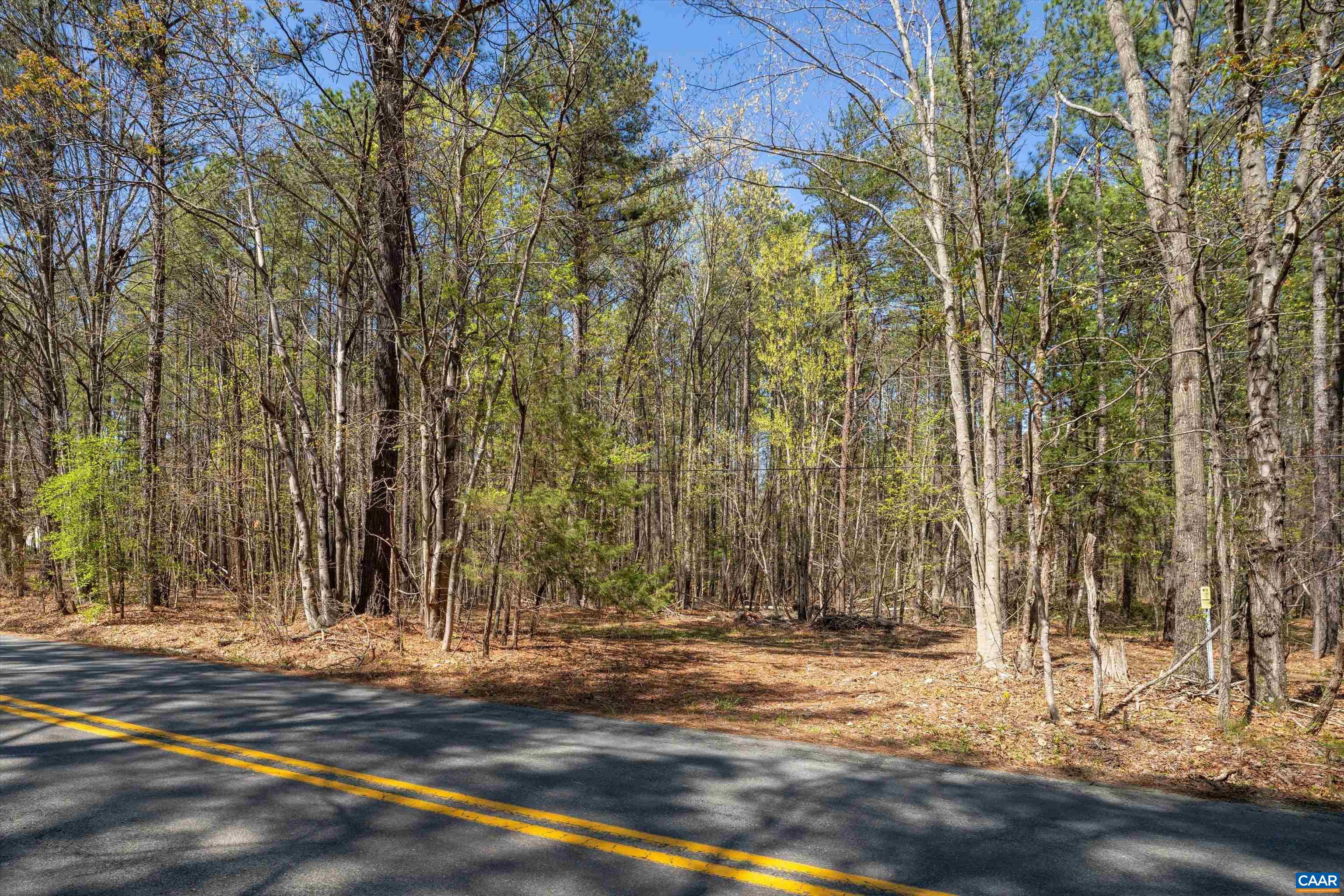 Lot 27 Martin Kings Road Charlottesville, VA 22902 - Photo 15 of 45 a view of a barn with yard