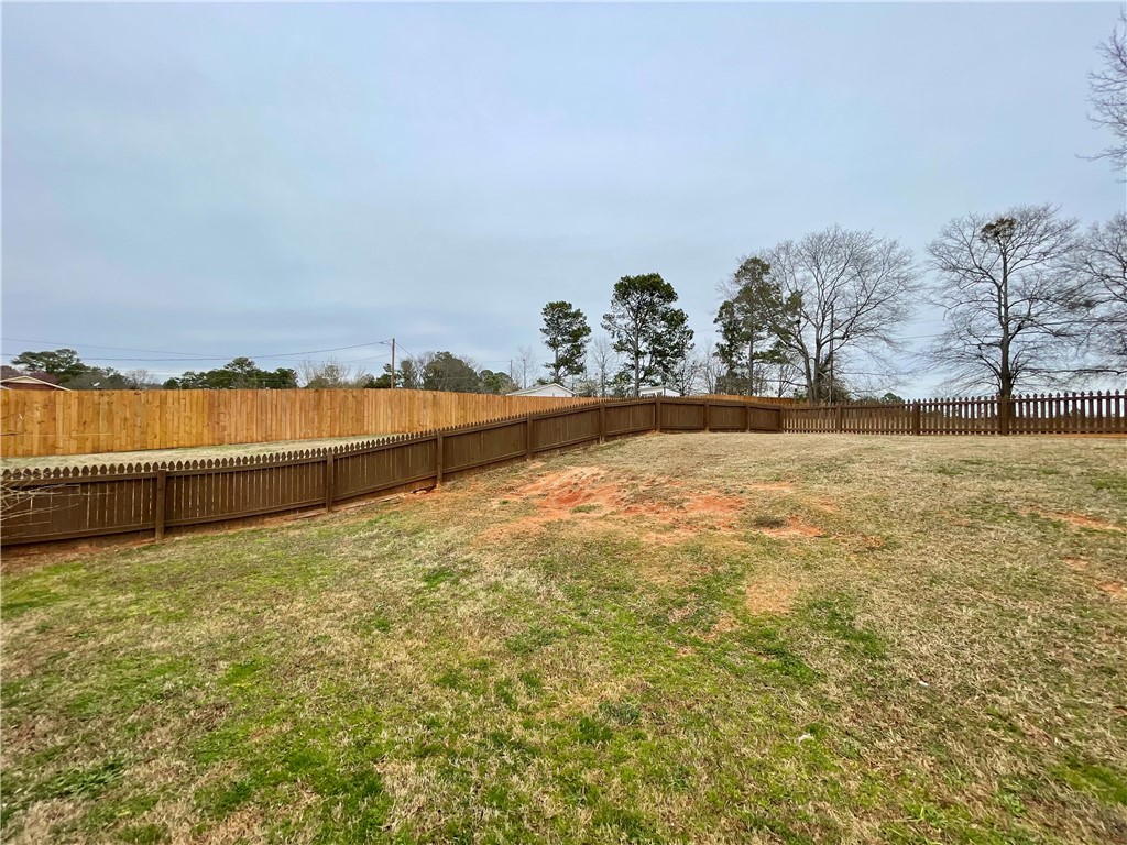 402 McClain Road Anderson, SC 29626 - Photo 29 of 48 Fenced Yard