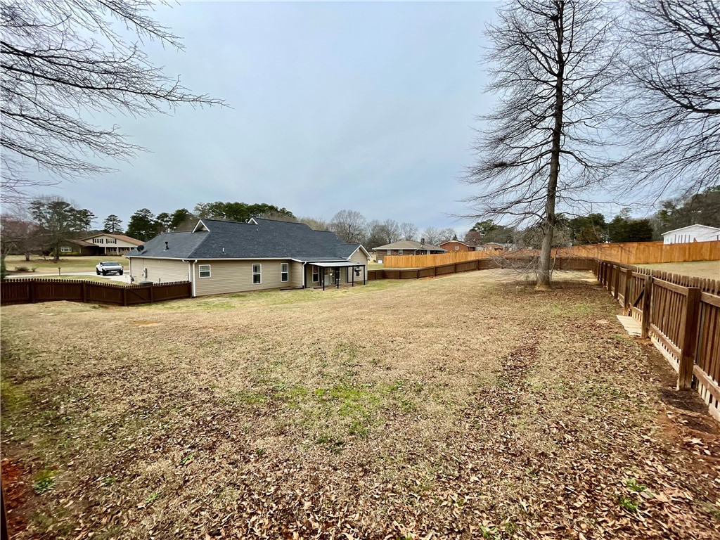 402 McClain Road Anderson, SC 29626 - Photo 6 of 48 Fenced Yard