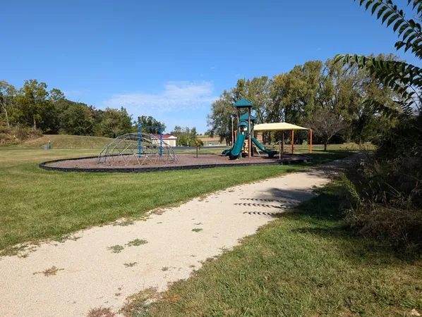 $75,000 | 209 Lake Summerset Road, Lake Summerset, IL 61019