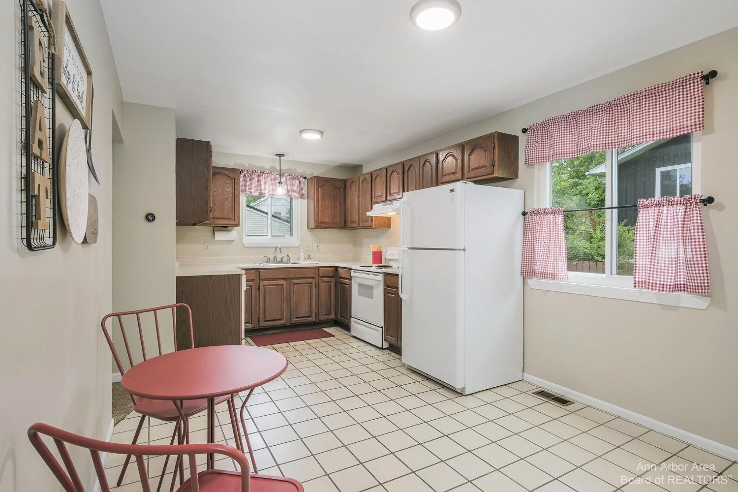 456 Rice Avenue Ypsilanti, MI 48197 - Photo 13 of 38 Photo 13
